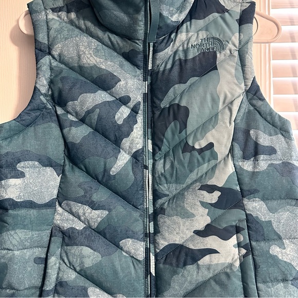 The North Face Vest - Picture 2 of 8